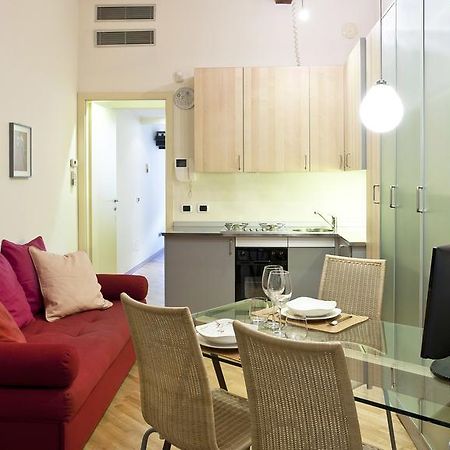 Italianway-Fiori Chiari Lägenhet Milano Exteriör bild
