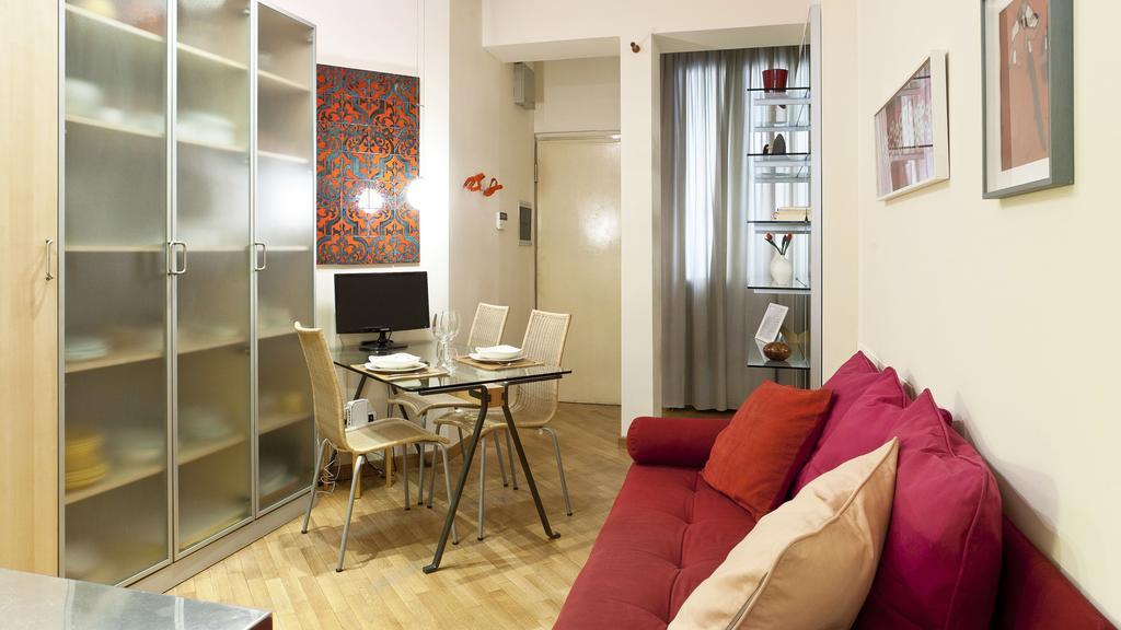 Italianway-Fiori Chiari Lägenhet Milano Exteriör bild