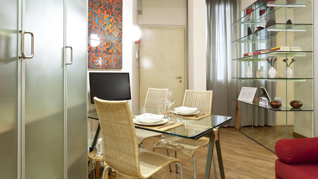 Italianway-Fiori Chiari Lägenhet Milano Exteriör bild